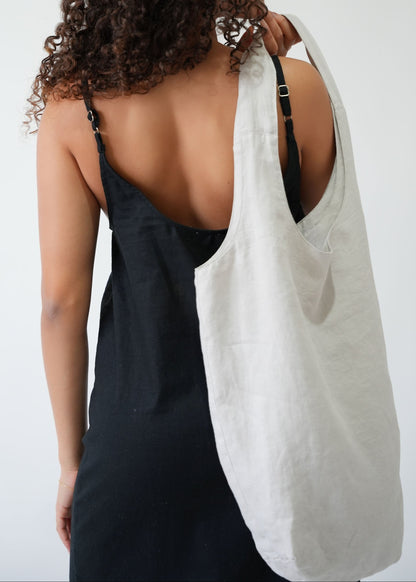 The Essential Linen Tote